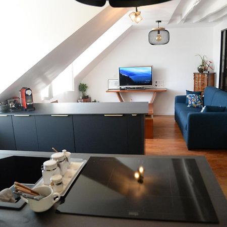 Martyrs Apartment Париж Екстериор снимка