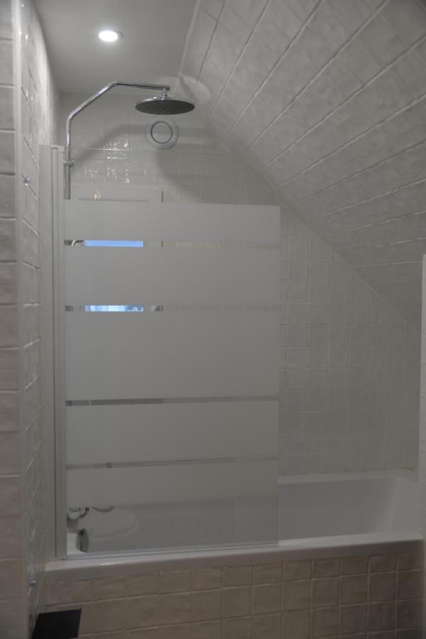 Martyrs Apartment Париж Екстериор снимка